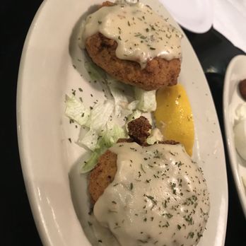 Stingray's Restaurant & Bar - Seafood Near Me - Kenner, Louisiana