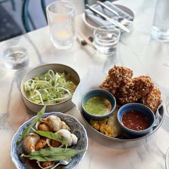 Kingfisher - Crispy chicken wings, tai snapper crudo, whelks - Vietnamese Near Me - San Diego, California Kingfisher - Crispy chicken wings, tai snapper crudo, whelks - Vietnamese Near Me - San Diego, California
