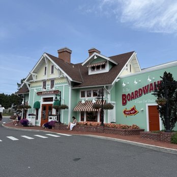 Cuffy's - Men's Clothing Near Me - West Dennis, Massachusetts