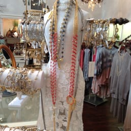 Beautiful jewelry! Beautiful jewelry!