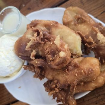 Rao Thai Eatery - Fried banana with coconut ice cream, so good! - Thai Near Me - Elk Grove, California Rao Thai Eatery - Fried banana with coconut ice cream, so good! - Thai Near Me - Elk Grove, California