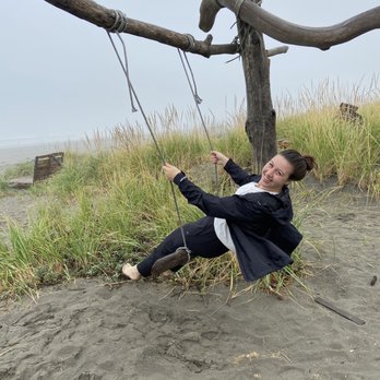 The Lamp Camp - Having fun at the ocean - RV Parks Near Me - Long Beach, Washington