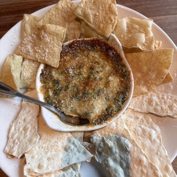 Yard House - Four Cheese Spinach Dip - New American Near Me - Orlando, Florida