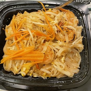 Silver Spoon Thai Restaurant - Shrimp Pad Thai - Thai Near Me - Chicago, Illinois Silver Spoon Thai Restaurant - Shrimp Pad Thai - Thai Near Me - Chicago, Illinois