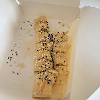 Almoka Coffee House - Yemeni Cheese Crepe - Coffee & Tea Near Me - Rockford, Illinois