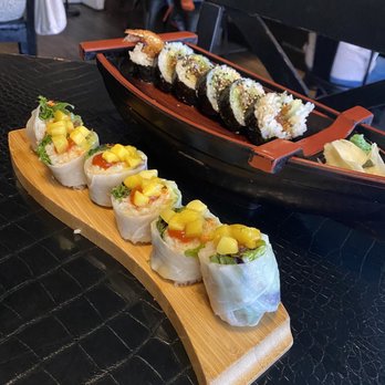 Geisha Sushi Bar - Sushi Bars Near Me - Columbia, Missouri