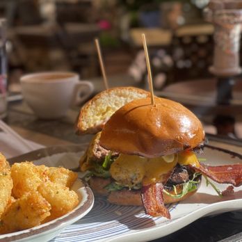 G Lounge - Burger - Hookah Bars Near Me - Glendale, California G Lounge - Burger - Hookah Bars Near Me - Glendale, California