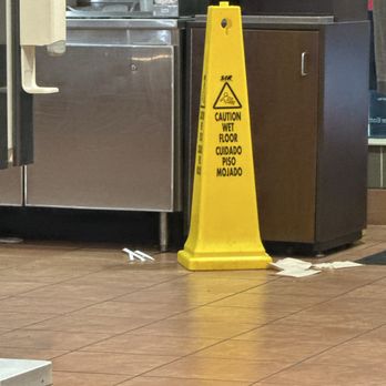 McDonald's - Fast Food Near Me - Calimesa, California