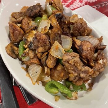 Louis' Basque Corner - Sautéed sweetbreads - Basque Near Me - Reno, Nevada