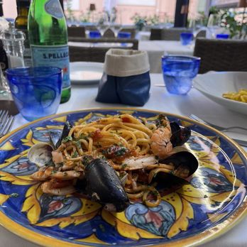 Gambero Rosso - "Seafood pasta"  is delicious nice place to eat and relax. The chef and the server really nice. - Italian Near Me - Civitavecchia, RM