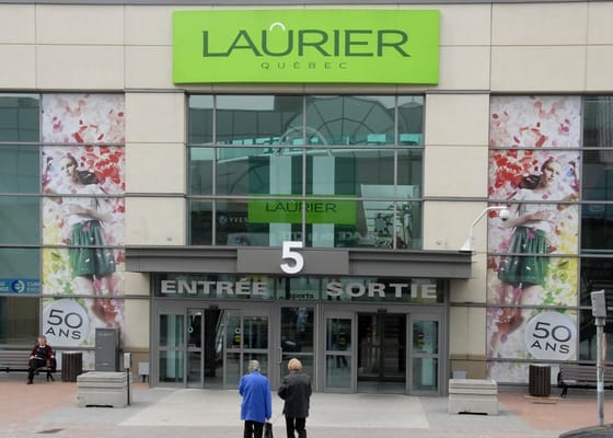 Laurier Quebec by null
