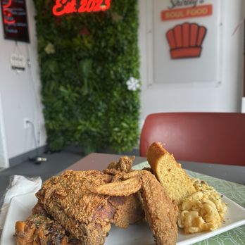 Shirleys Soul Food - 1. Shirley's Fried Chicken, YAMS, Mac& cheese. - Soul Food Near Me - Poughkeepsie, New York Shirleys Soul Food - 1. Shirley's Fried Chicken, YAMS, Mac& cheese. - Soul Food Near Me - Poughkeepsie, New York