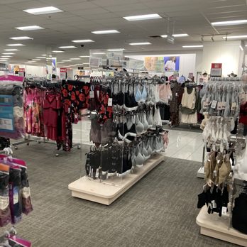 Kohl's - Men's Clothing Near Me - CERRITOS, California Kohl's - Men's Clothing Near Me - CERRITOS, California