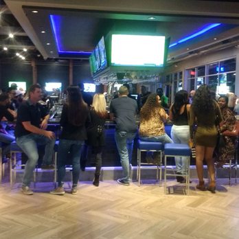 Topgolf - Bar - New American Near Me - Orlando, Florida