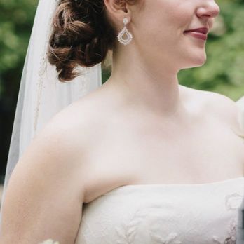 The Dirt Chicago - Jenny did a great job on my wedding hair - Hair Salons Near Me - Chicago, Illinois The Dirt Chicago - Jenny did a great job on my wedding hair - Hair Salons Near Me - Chicago, Illinois