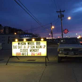 Wagon Wheel BBQ - Sign out front - Barbeque Near Me - Ozona, Texas Wagon Wheel BBQ - Sign out front - Barbeque Near Me - Ozona, Texas
