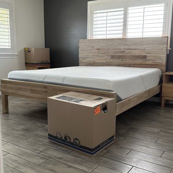 Prime Moving - Reassembled bed - Movers Near Me - Glendale, California Prime Moving - Reassembled bed - Movers Near Me - Glendale, California