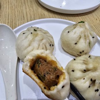 Mom's Pan-Fried Buns - A01 - Savory Pan-Fried Pork Bun - $7.99 - 2024-04-01 - Chinese Near Me - Toronto, Ontario