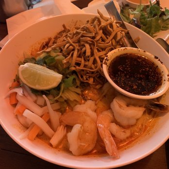 Thi Ni Thai - Khao Soi Shrimp - Thai Near Me - Oberlin, Ohio