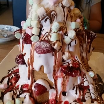 Petit Potato - Don't fool yourself thinking that you can finish this between 2, 3 or even 4 people.. It's a mountain of ice cream, diabetes & regret. - Taiwanese Near Me - Toronto, Ontario Petit Potato - Don't fool yourself thinking that you can finish this between 2, 3 or even 4 people.. It's a mountain of ice cream, diabetes & regret. - Taiwanese Near Me - Toronto, Ontario