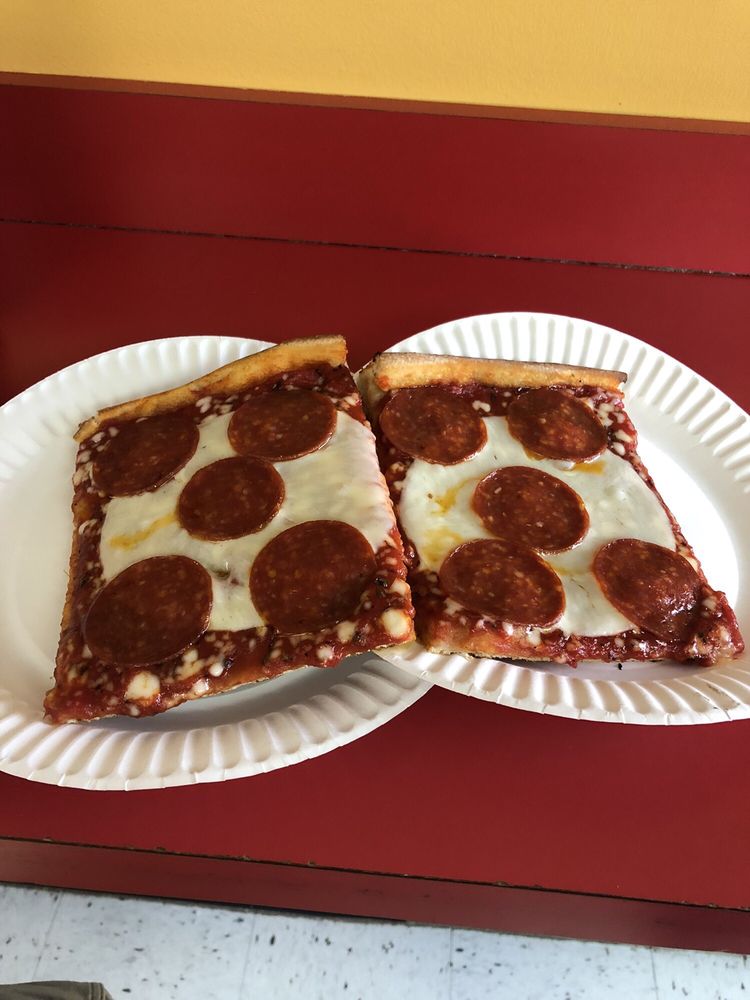 NH BEACH PIZZA 23 Photos & 52 Reviews Pizza 5 Kelly Rd, Salem, NH