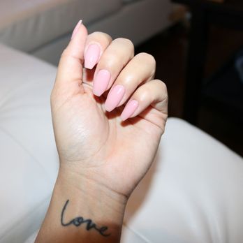Nail Essence Salon & Spa - Same nails in bright light - Nail Salons Near Me - Morton Grove, Illinois Nail Essence Salon & Spa - Same nails in bright light - Nail Salons Near Me - Morton Grove, Illinois