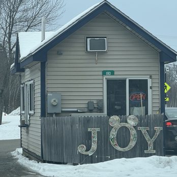 Bru-Thru Coffee Shack - Donuts Near Me - Cumberland, Maine