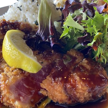 Restaurant 604 - Medium rare Ahi Katsu Plate - Breakfast & Brunch Near Me - Honolulu, Hawaii