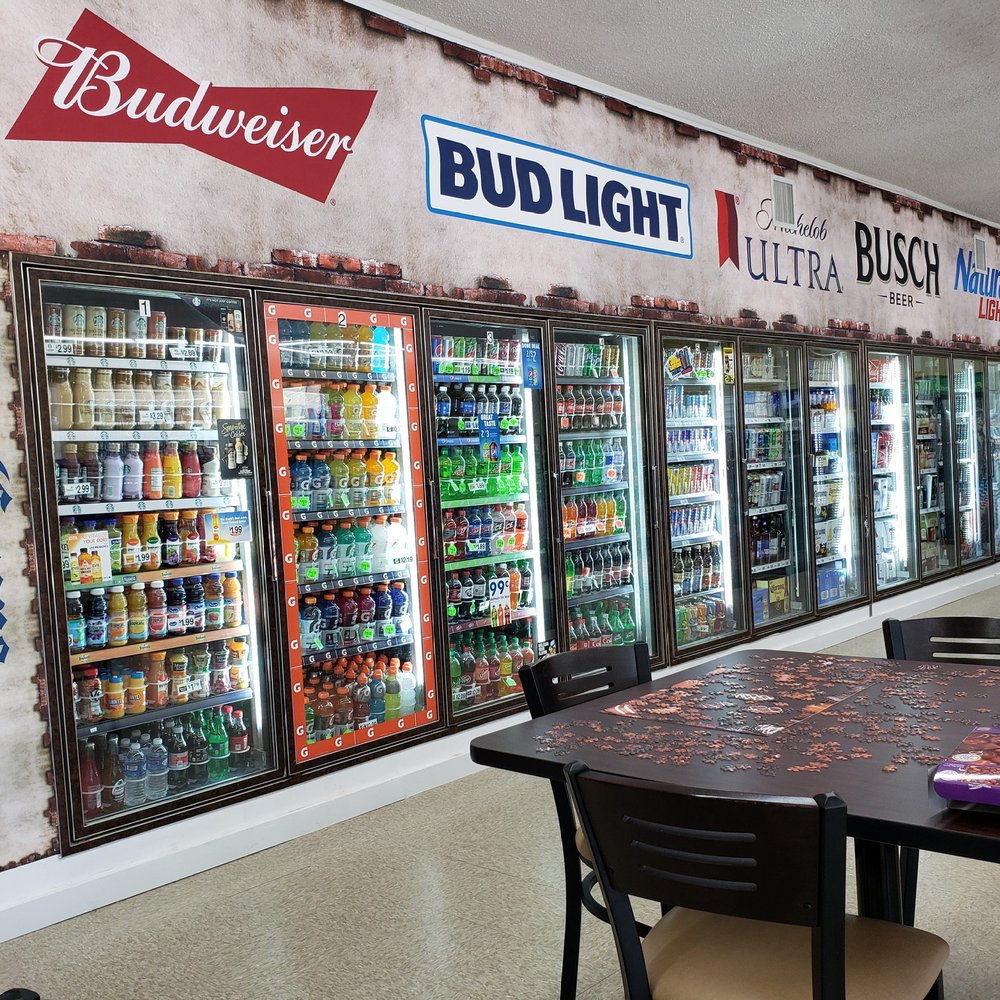 Avon Mini Mart - Endless drinks including beer. - Convenience Stores Near Me - Avon Park, Florida