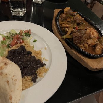 El Mirador - Combo Fajitas. Fantastic! - Mexican Near Me - Bethlehem, New Hampshire