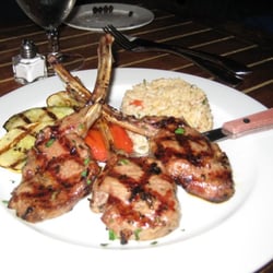 Bodrum - Pirzola - lamb chops with grilled tomatoes and veggies