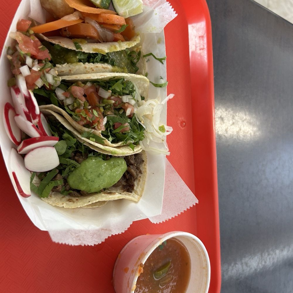 La Pasadita - Barbacoa taco and Carne Asada taco love the pickle veggies and salsa bar - Mexican Near Me - Homestead, Florida La Pasadita - Barbacoa taco and Carne Asada taco love the pickle veggies and salsa bar - Mexican Near Me - Homestead, Florida
