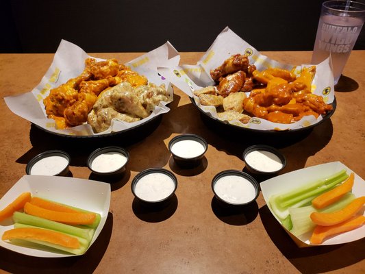 Buffalo Wild Wings by null