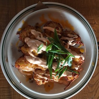 101 Craft Kitchen - House made tater tots with sriracha sour cream - Gastropubs Near Me - Gahanna, Ohio