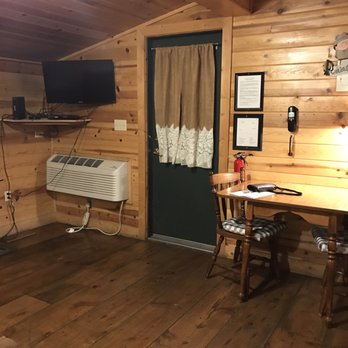 Mountain Air Cabins - Entrance Snuggle Inn - Vacation Rentals Near Me - Ruidoso, New Mexico