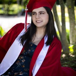 Mariana Morales Photography - Graduation portraits