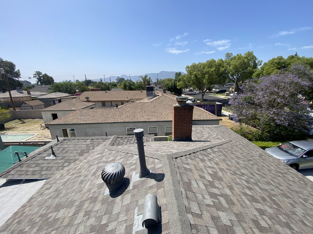 Slide of Ardon Roofing