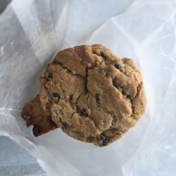 Daily Fare Bakery & Cafe - Today's scone and a chocolate chip cookie.