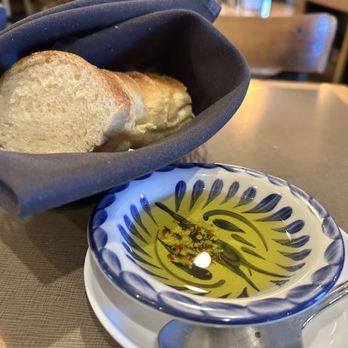 Anthonino's Taverna - Greek Near Me - Saint Louis, Missouri