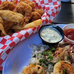 3 shrimps 1 fish + 4 grilled shrimps