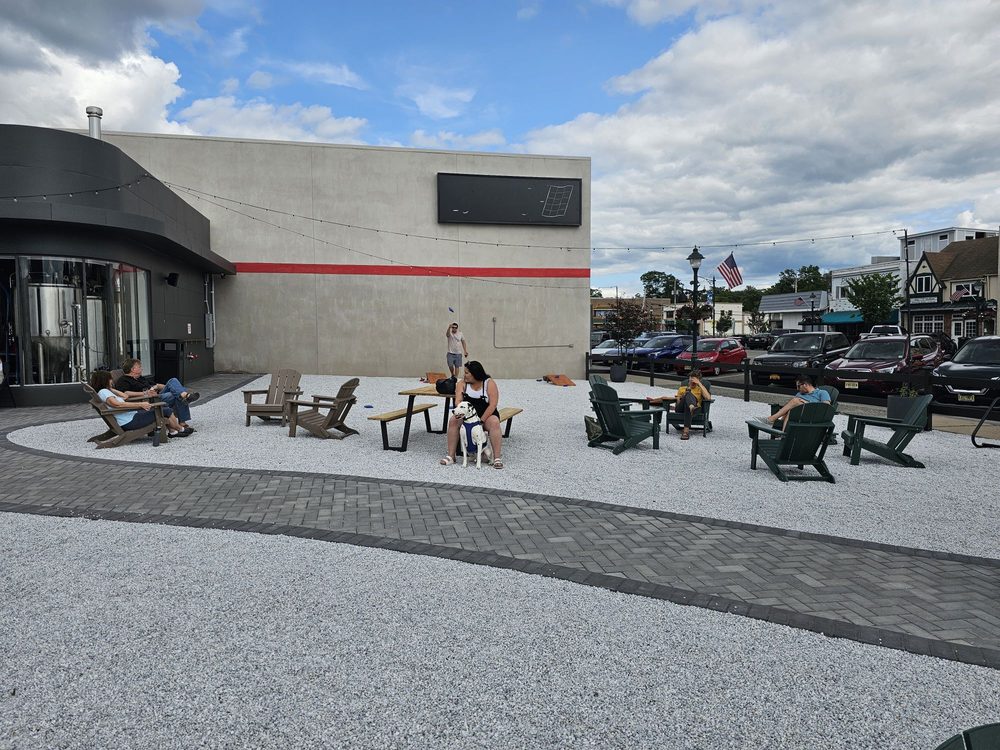 DIAMOND SPRING BREWING COMPANY Updated September 2024 62 Photos