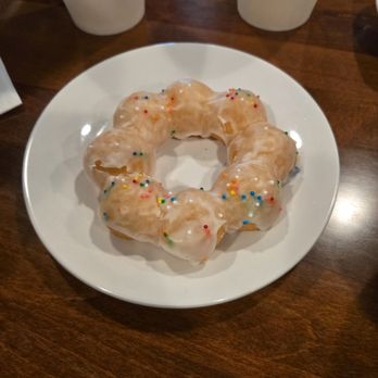 Venice Beach - Complimentary dessert machine donut - Seafood Near Me - Buena Park, California
