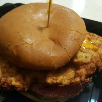 Habit Burger & Grill - Frien chicken sandwich - Burgers Near Me - Phoenix, Arizona Habit Burger & Grill - Frien chicken sandwich - Burgers Near Me - Phoenix, Arizona
