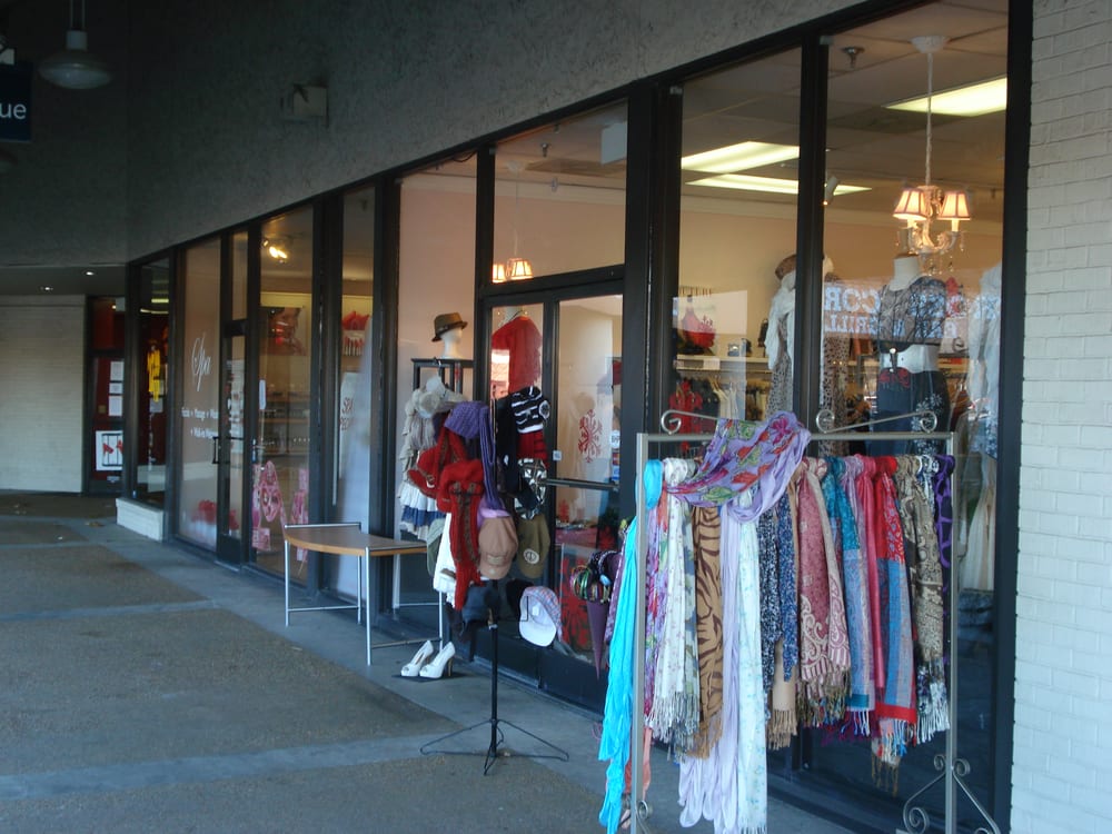 La Chique Boutique Logo