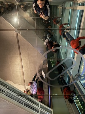 Taipei 101 by null