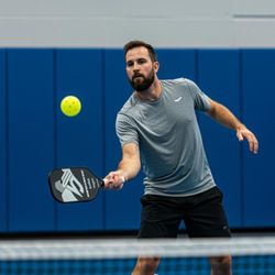 Play Pickleball Club