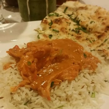 Amul India Restaurant - Chicken tikka masala and garlic naan. Amazing. - Indian Near Me - Dublin, Ohio