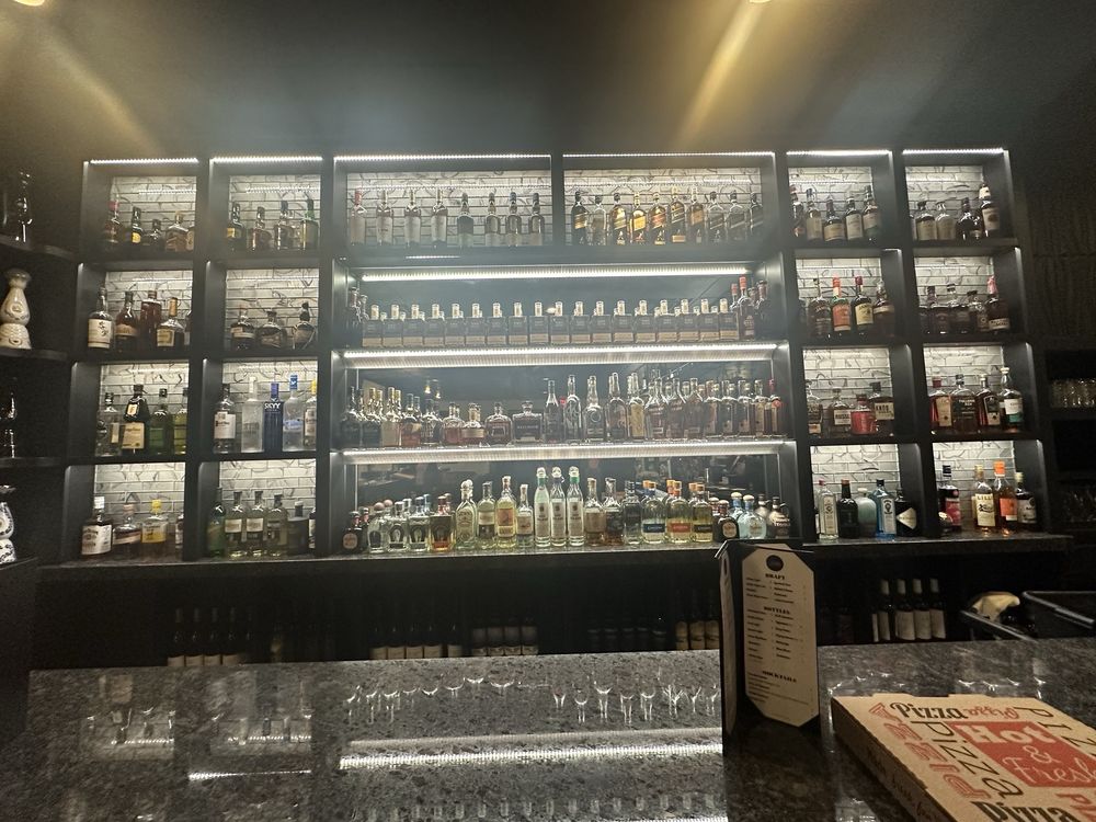 IVR Restaurant & Bar