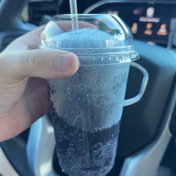 Meadowlark Dairy - Berry slushy - Ice Cream & Frozen Yogurt Near Me - Pleasanton, California