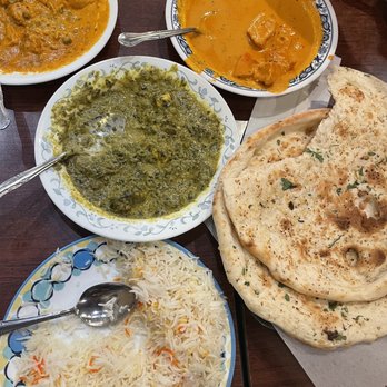 Naan n Curry - Garlic Naan, Plain Rice, Mixed Vegetables Tikka Masala, Palak Paneer, Chicken Tikka Masala - Indian Near Me - Concord, California Naan n Curry - Garlic Naan, Plain Rice, Mixed Vegetables Tikka Masala, Palak Paneer, Chicken Tikka Masala - Indian Near Me - Concord, California
